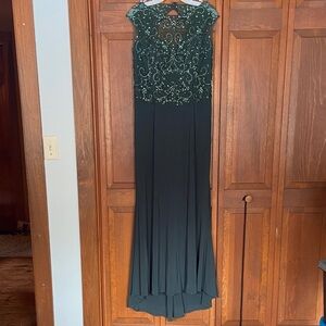 Christina Wu Elegant Green Fit & Flare Beaded Evening Gown Sz. 12